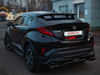 2020 Toyota C-HR I Рестайлинг, чёрный, 2300000 рублей, вид 3