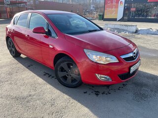 2011 Opel Astra J, красный, 472000 рублей, вид 3
