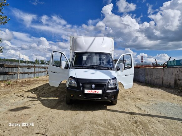 2011 ГАЗ ГАЗель (3302), белый, 850000 рублей