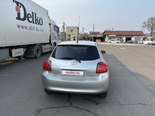 2008 Toyota Auris I, серебристый, 750000 рублей, вид 3