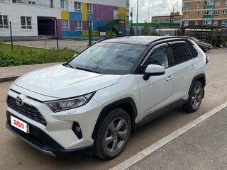 2019 Toyota RAV4 V (XA50), белый, 3170000 рублей, вид 1