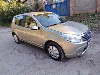 2011 Renault Sandero I, серый, 450000 рублей, вид 2