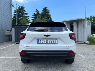 2023 Chevrolet Trax II, белый, 1628300 рублей, вид 4