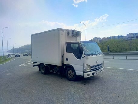 2007 Mazda Titan, белый, 1800000 рублей, вид 1