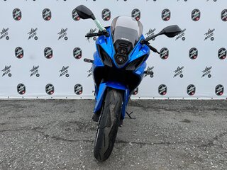 2024 Suzuki GSX-8R, синий, 940000 рублей, вид 2