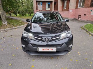 2013 Toyota RAV4 IV (XA40), чёрный, 2650000 рублей, вид 3