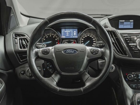 2016 Ford Kuga II, белый - вид 21