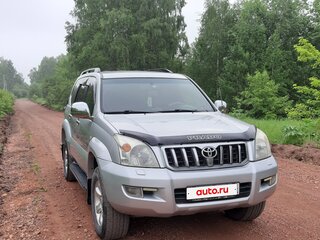 2005 Toyota Land Cruiser Prado 5-speed 120 Series, серебристый, 2100000 рублей, вид 1