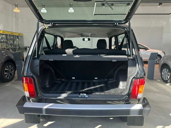 2026 Lada (ВАЗ) Niva Legend I, серебристый, 1273000 рублей - вид 4