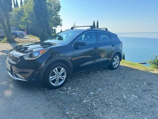 2017 Kia Niro Plug-in hybrid I, чёрный, 1700000 рублей, вид 2