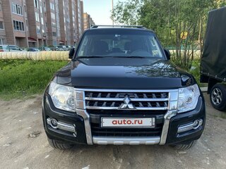 2014 Mitsubishi Pajero IV Рестайлинг 2, чёрный, 2450000 рублей, вид 2