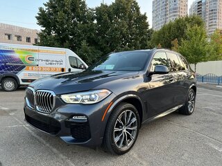 2019 BMW X5 40i IV (G05/G18), серый, 5300000 рублей, вид 2
