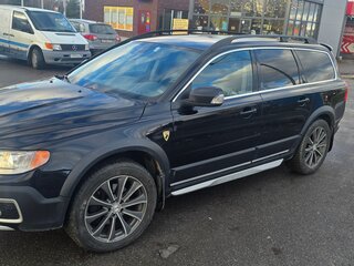 2013 Volvo XC70 II Рестайлинг, чёрный, 1550000 рублей, вид 2