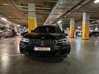 2021 BMW 5 серии 530i xDrive VII (G30/G31/G38) Рестайлинг, серый, 4200000 рублей, вид 2