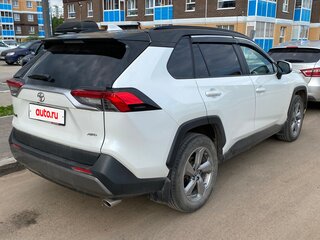 2019 Toyota RAV4 V (XA50), белый, 3170000 рублей, вид 3