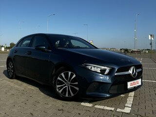 2019 Mercedes-Benz A-Класс 180 d IV (W177), синий, 2420000 рублей, вид 1
