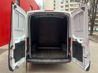 2018 Ford Transit, белый, 2000000 рублей, вид 4