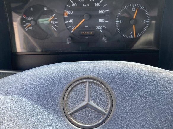 1996 Mercedes-Benz Sprinter, белый, 900000 рублей - вид 6
