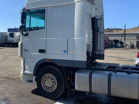 2016 DAF XF 105, белый, 4000000 рублей, вид 2