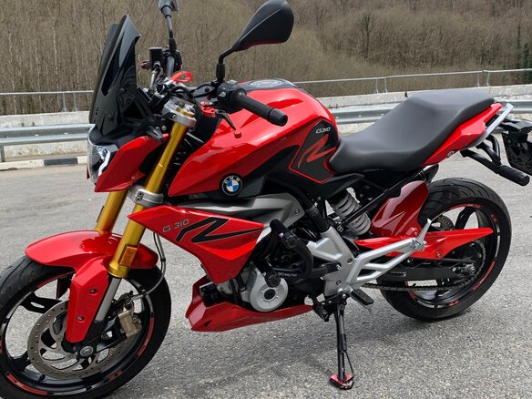2019 BMW G 310 R, красный, 500000 рублей - вид 2