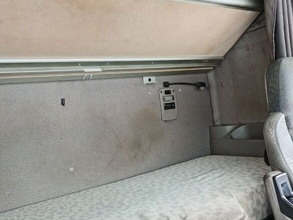 2006 DAF XF 105, синий, 3500000 рублей - вид 22