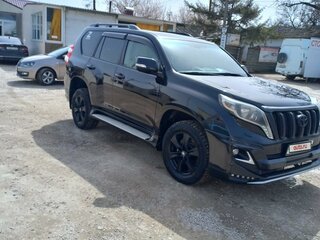 2012 Toyota Land Cruiser Prado 150 Series, чёрный, 2850000 рублей, вид 3