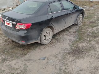 2011 Toyota Corolla X (E140, E150) Рестайлинг, чёрный, 850000 рублей, вид 2