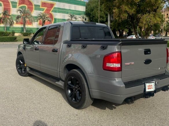 2009 Ford Explorer Sport Trac II, серый, 1800000 рублей - вид 6