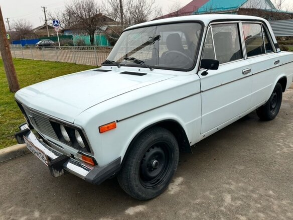 2004 Lada (ВАЗ) 2106 4-speed, белый, 230000 рублей - вид 2