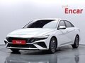 2023 Hyundai Avante VII Рестайлинг, белый, 1950000 рублей - вид 3