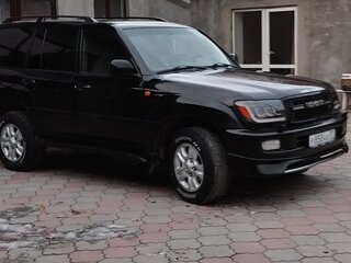 2005 Toyota Land Cruiser 100 Series Рестайлинг 1, чёрный, 2500000 рублей, вид 2