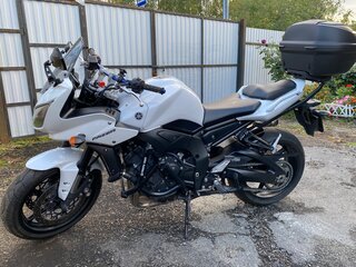 2011 Yamaha FZ1, белый, 760000 рублей, вид 2