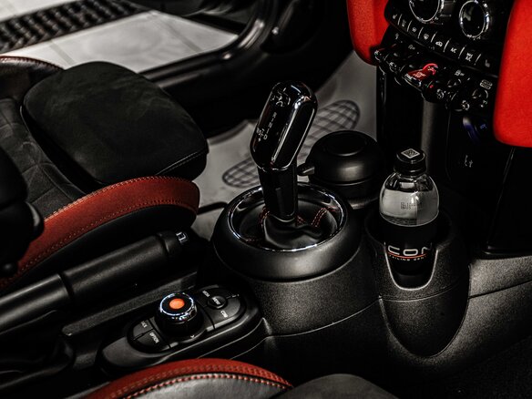 2019 Mini Hatch JCW III (F55/F56) Рестайлинг, зелёный, 2500000 рублей - вид 22