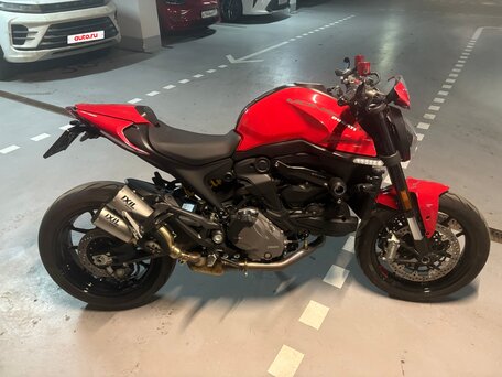2021 Ducati Monster 937, красный, 1240000 рублей, вид 1