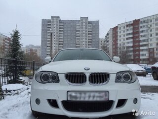 2010 BMW 1 серии 120i I (E81/E82/E87/E88) Рестайлинг, белый, 580000 рублей, вид 2