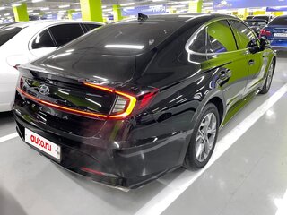 2019 Hyundai Sonata VIII (DN8), чёрный, 2400000 рублей, вид 5