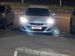 2013 Opel Astra J Рестайлинг, белый, 1150000 рублей, вид 1