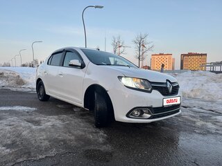 2018 Renault Logan II, белый, 650000 рублей, вид 2