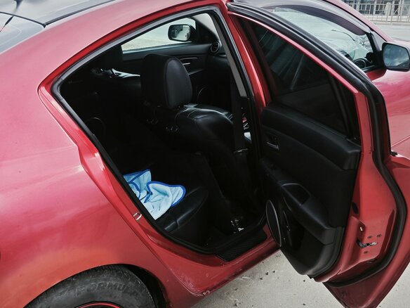 2004 Mazda 3 I (BK), красный, 500000 рублей - вид 16