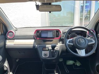 2021 Toyota Passo III Рестайлинг, белый, 700000 рублей, вид 5