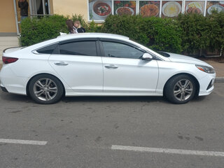 2017 Hyundai Sonata VII (LF) Рестайлинг, белый, 1700000 рублей, вид 3