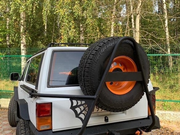 1990 Jeep Cherokee II (XJ), белый - вид 4
