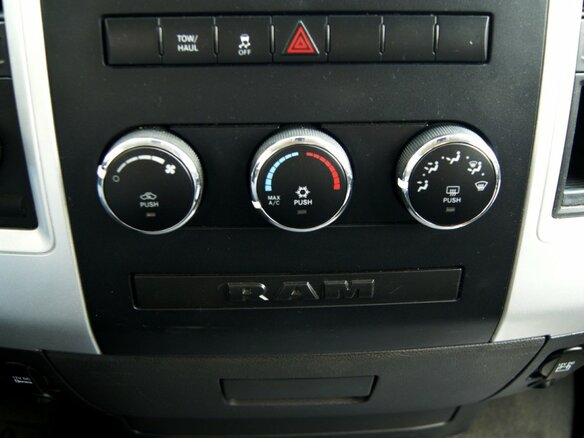 2011 Dodge RAM IV (DS/DJ), серый - вид 7