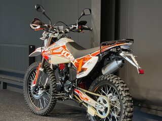 2025 Sycmmc 300, серебристый, 119990 рублей, вид 2