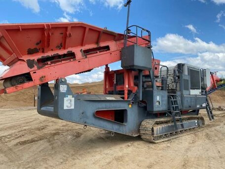 2013 Sandvik QH 331, красный, 26000000 рублей, вид 1