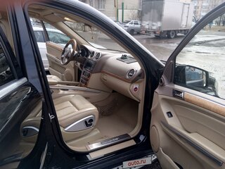 2011 Mercedes-Benz GL-Класс 500 I (X164) Рестайлинг, чёрный, 2200000 рублей, вид 4