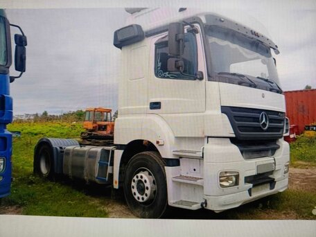 2005 Mercedes-Benz Axor, белый, 1700000 рублей, вид 2