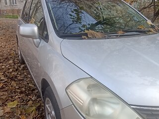 2008 Nissan Tiida I, серебристый, 640000 рублей, вид 4