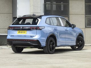 2026 Volkswagen Tiguan L Pro III (China Market), голубой, 4510000 рублей, вид 4
