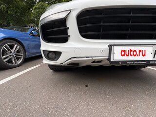 2015 Porsche Cayenne S II Рестайлинг (958), белый, 2950000 рублей, вид 4